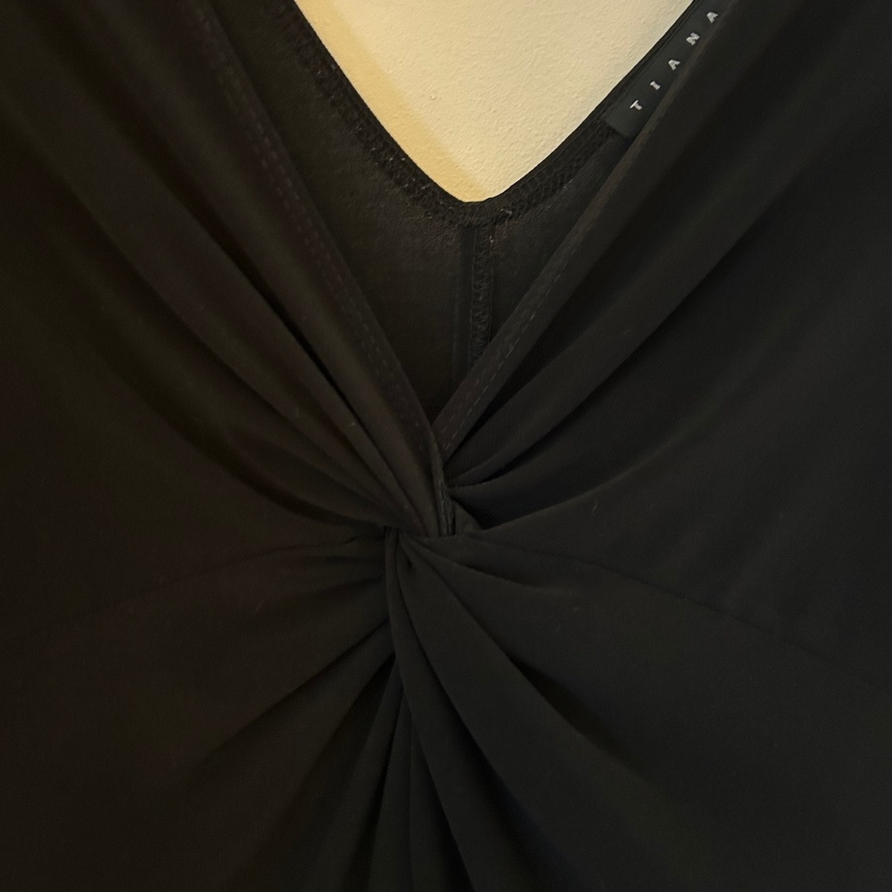 Black Knot Dress